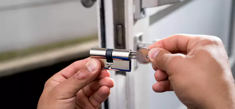 Emergency Locksmith for House Spring Hill